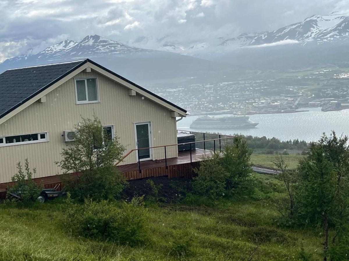 Akureyri - Cabin With An Amazing View Екстер'єр фото