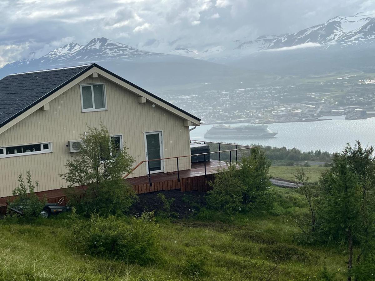 Вілла Akureyri - Cabin With An Amazing View Екстер'єр фото